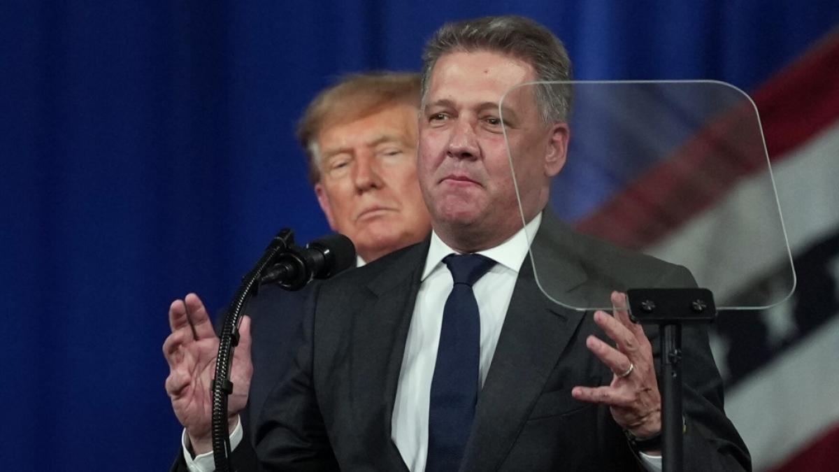 Gernot D&ouml;llner zeigte sich Seite an Seite mit Donald Trump. (Foto)