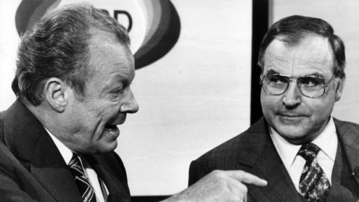 Helmut Kohl (rechts) und Willy Brandt nach der Bundestagswahl am 3. Oktober 1976.