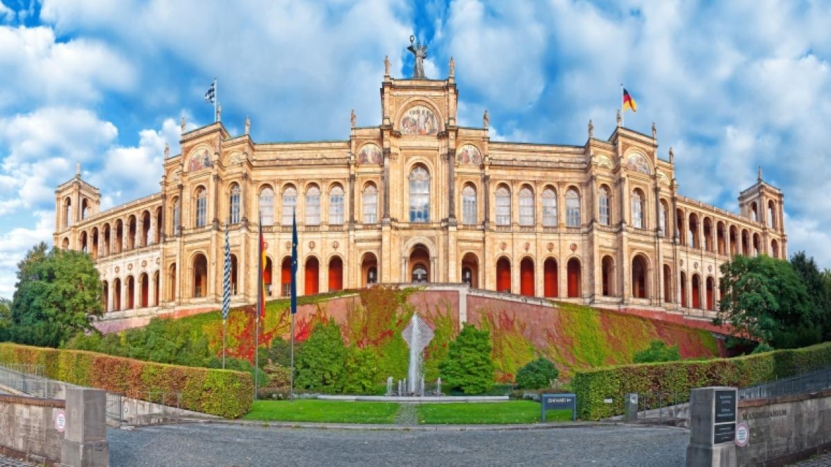 Im Maximilianeum residiert der bayerische Landtag. (Foto)