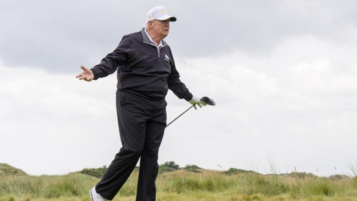 Donald Trump: Ein genialer Betr&uuml;ger beim Golfen oder vielleicht doch nur Opfer einer unberechtigten Hass-Welle im Netz? (Foto)