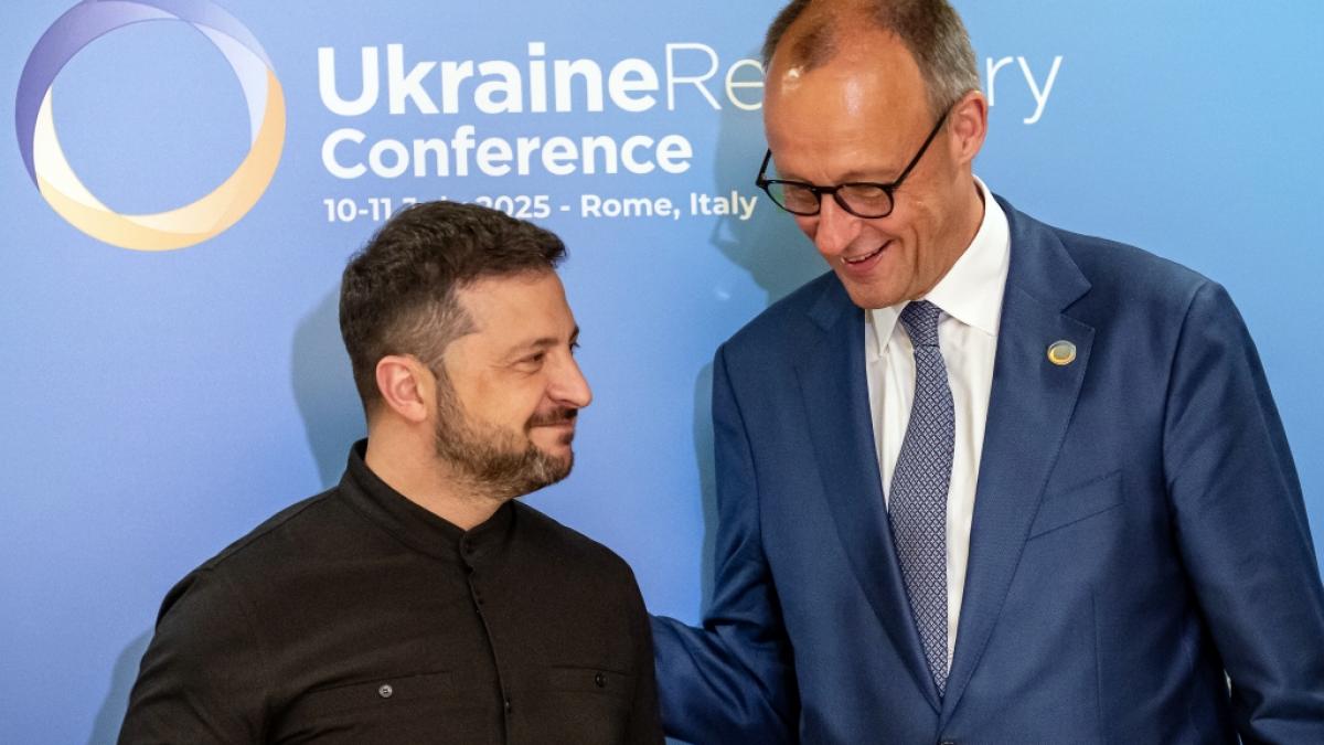Wolodymyr Selenskyj (links) reist nach Berlin zu Friedrich Merz. (Foto)