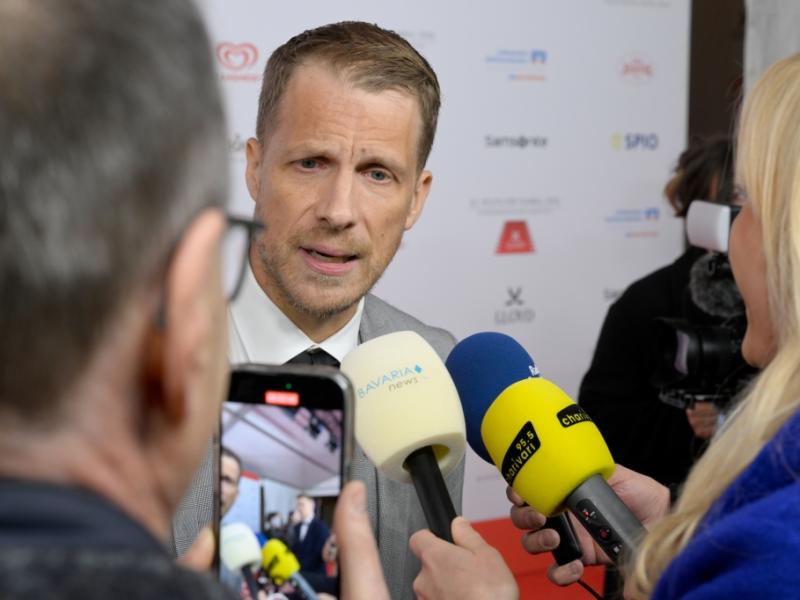 Oliver Pocher: Jetzt wird es persönlich – Comedian teilt gegen Sylvie Meis aus