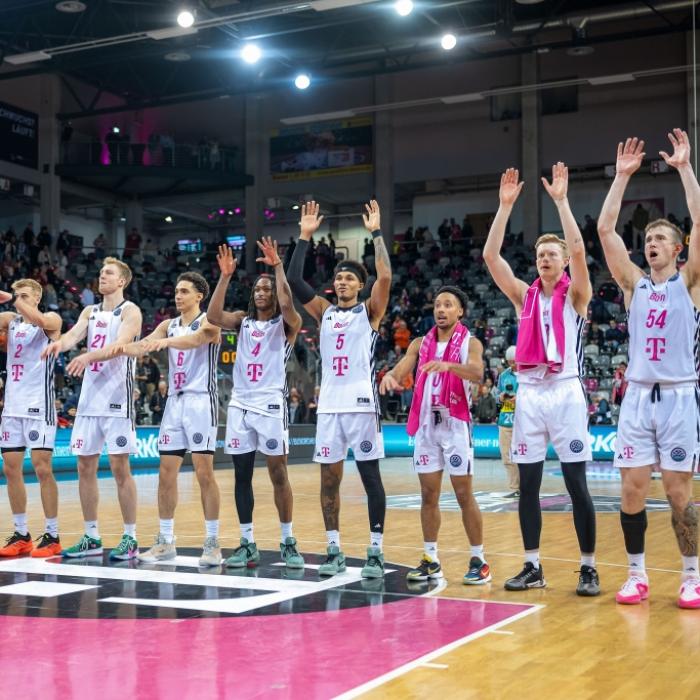 Topscorer John-Michael Wright verhilft Telekom Baskets zum Sieg