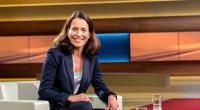 Anne Will im ARD-Studio.