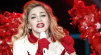 Das Foto zeigt Madonna 2012 bei einem Konzert.
