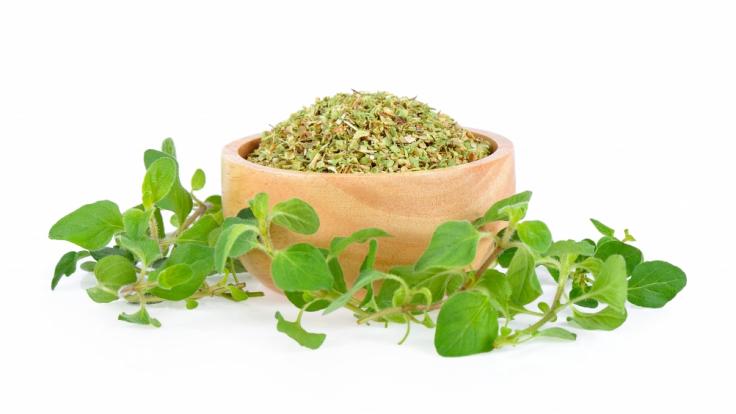 Aktuell wird Oregano aus der Produktpalette von Gewürzmühle Friedberg zurückgerufen (Symbolbild).