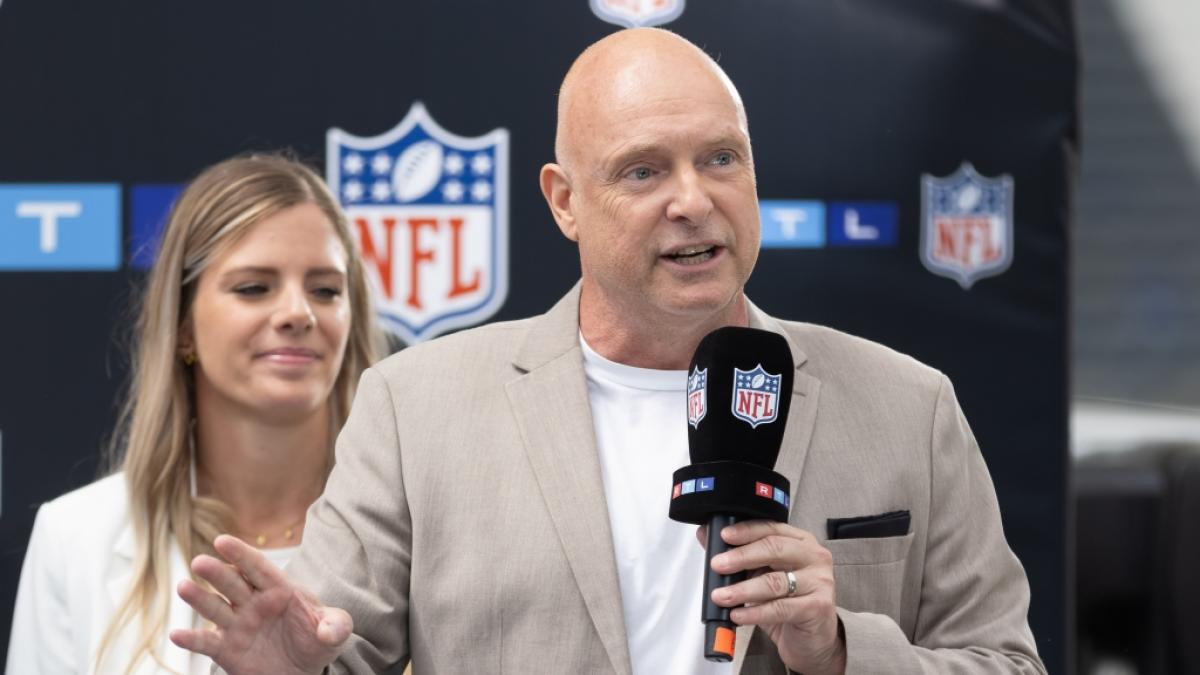 Sportkommentator Frank Buschmann berichtet f&uuml;r RTL &uuml;ber die NFL. (Foto)