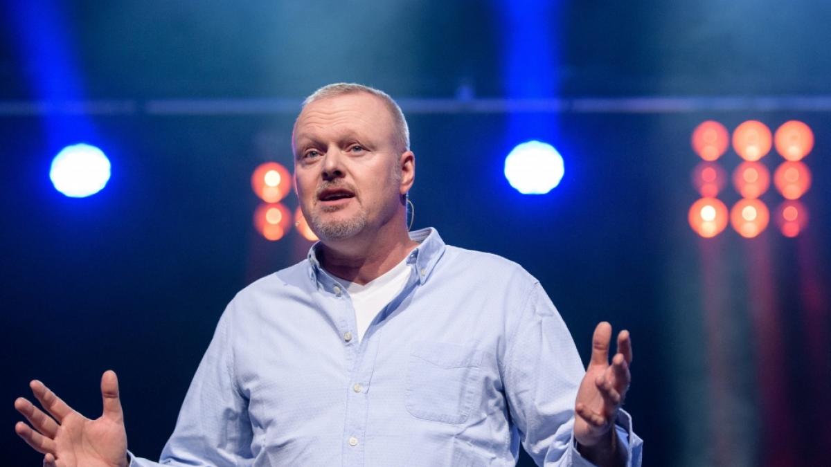 Wie wird sich Stefan Raab bei seinem lang ersehnten TV-Comeback am 14. September pr&auml;sentieren? Ein neues Video liefert einen ersten Vorgeschmack auf Raabs k&ouml;rperliche Verfassung. (Foto)