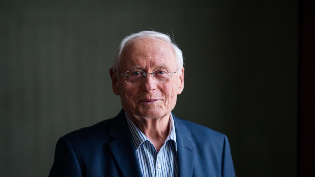 Mit seinem Auftritt bei "Maischberger" sorgt Oskar Lafontaine f&uuml;r Entsetzen. (Foto)