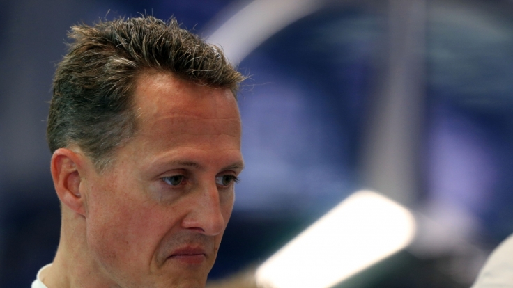 Michael Schumacher liegt auch viereinhalb Monate nach seinem Unfall noch im Koma.