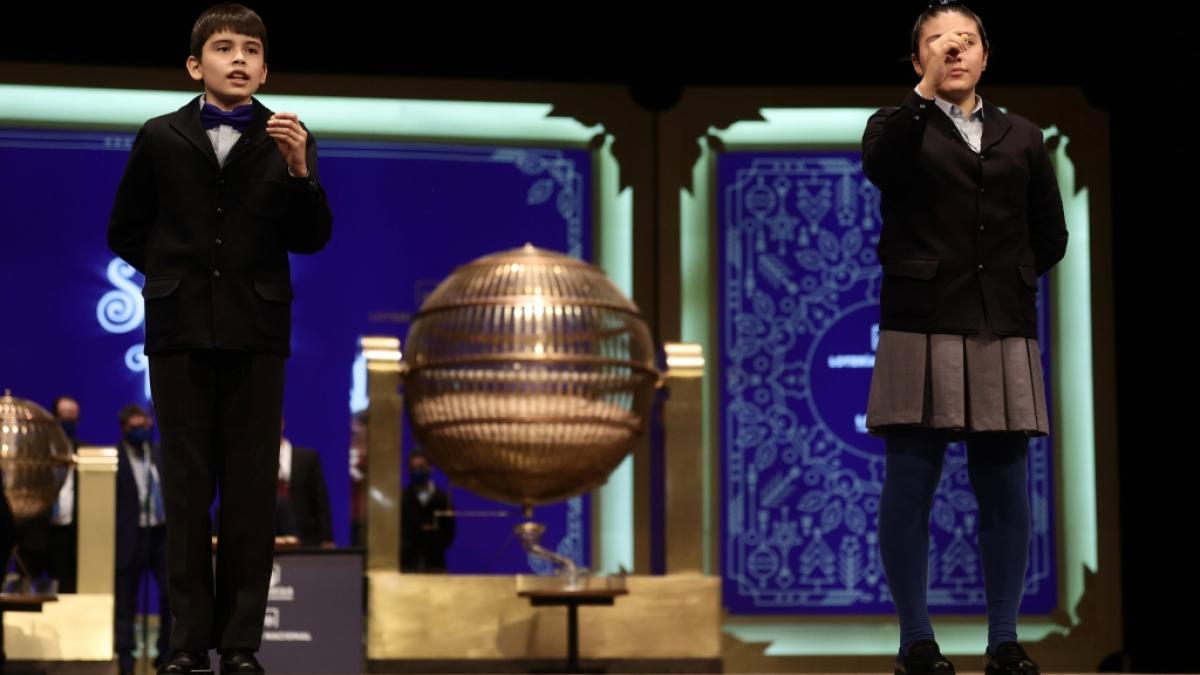 Ein mehrst&uuml;ndiges Spektakel mit Milliarden-Jackpot: Allj&auml;hrlich am 22. Dezember wird die Lotterie El Gordo in Spanien ausgelost. (Foto)