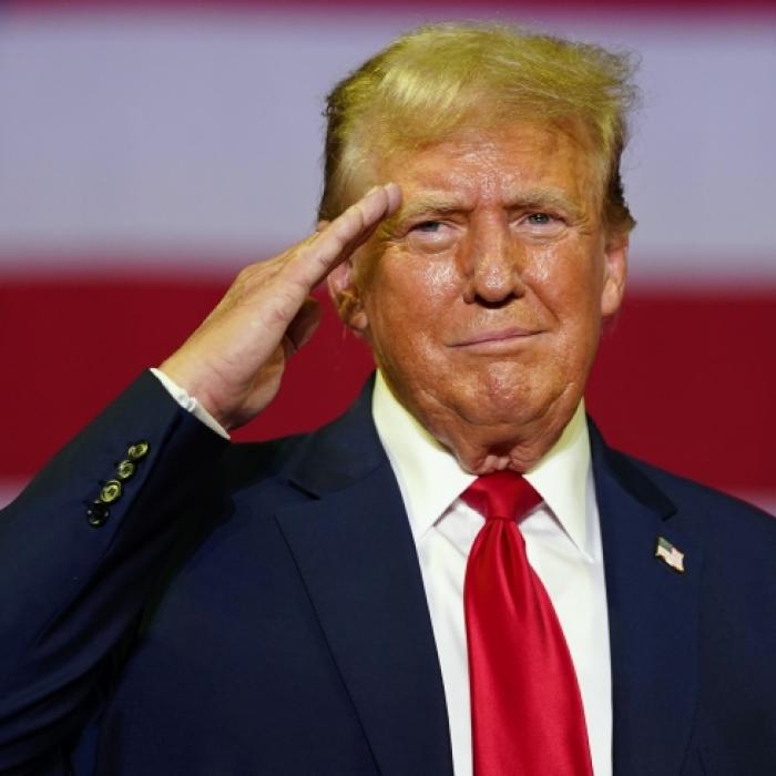 Trump-Auftritt nach rätselhafter Tirade plötzlich abgebrochen