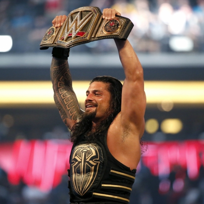 The Usos bezwingen Roman Reigns und Solo Sikoa - Alle Ergebnisse hier