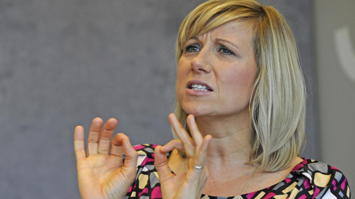 Andrea Kiewel hat sich f&uuml;r den 20. Juni 2021 abermals eine illustre G&auml;steschar in den "ZDF Fernsehgarten" eingeladen. (Foto)