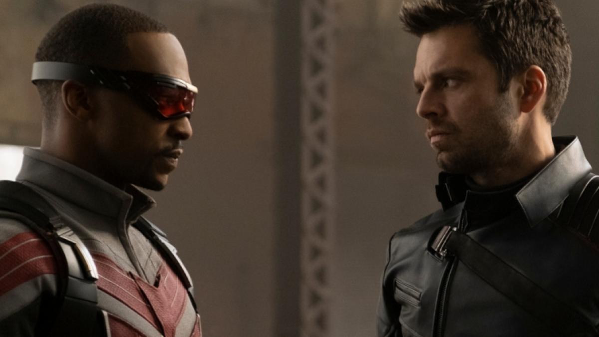 Sebastian Stan (rechts) spielt im MCU den "Winter Soldier" Bucky Barnes. (Foto)