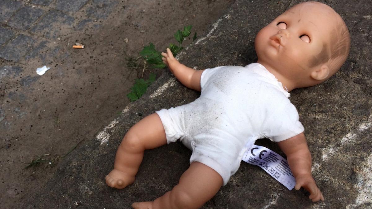 Eine 3-J&auml;hrige wurde auf der Toilette eines Fast-Food-Restaurants vergewaltigt. (Foto)