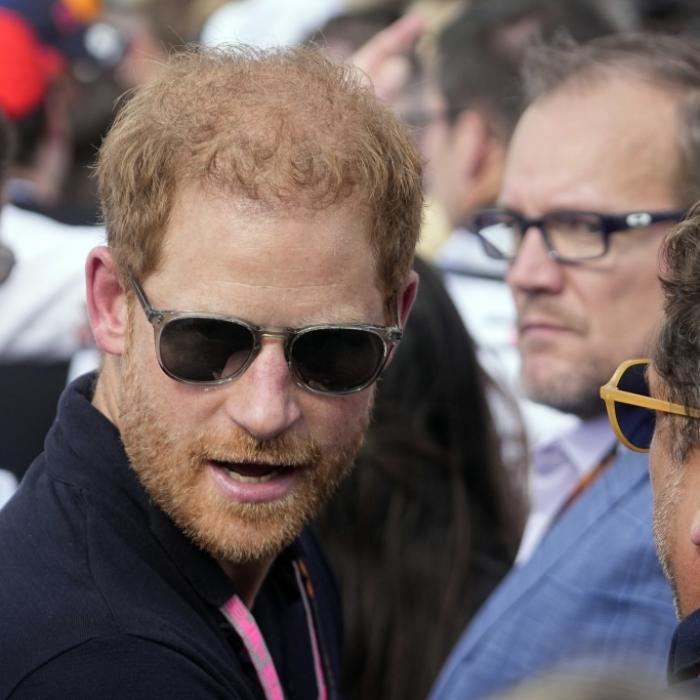 Aufgeblüht ohne Ehefrau Meghan! So gut tut ihm die Trennung