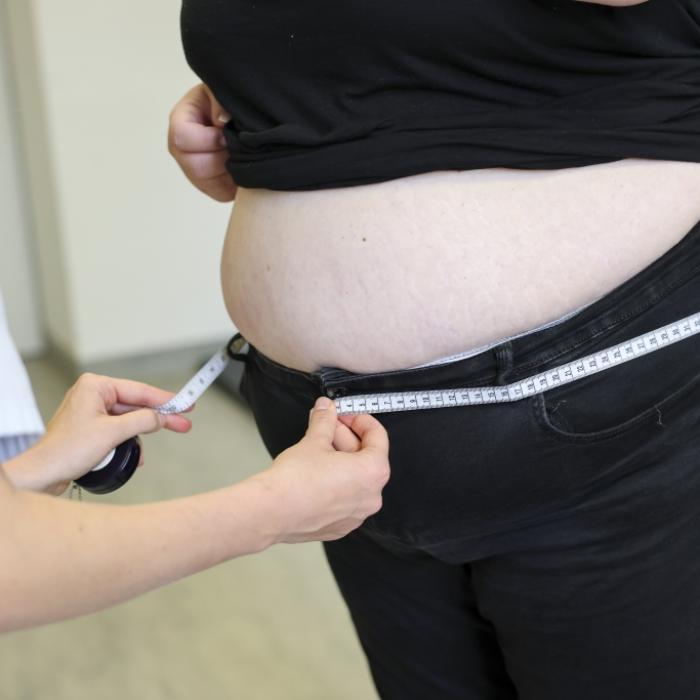 Längere Arbeitszeiten können zu Übergewicht führen, sagen Forscher