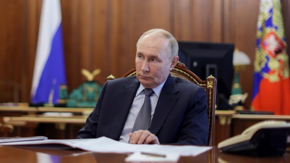 Wladimir Putin hat im russischen Verteidigungsministerium bereits aussortiert. (Foto)