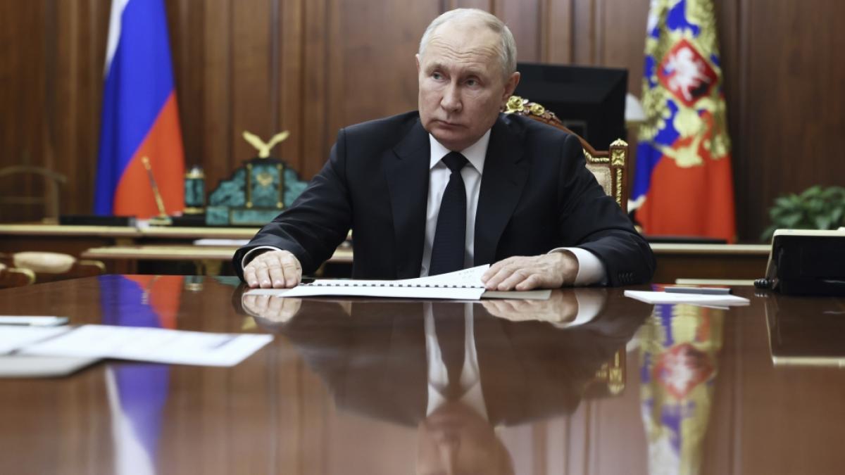 Wladimir Putin hat auf der Krim einen schweren R&uuml;ckschlag erlitten. (Foto)