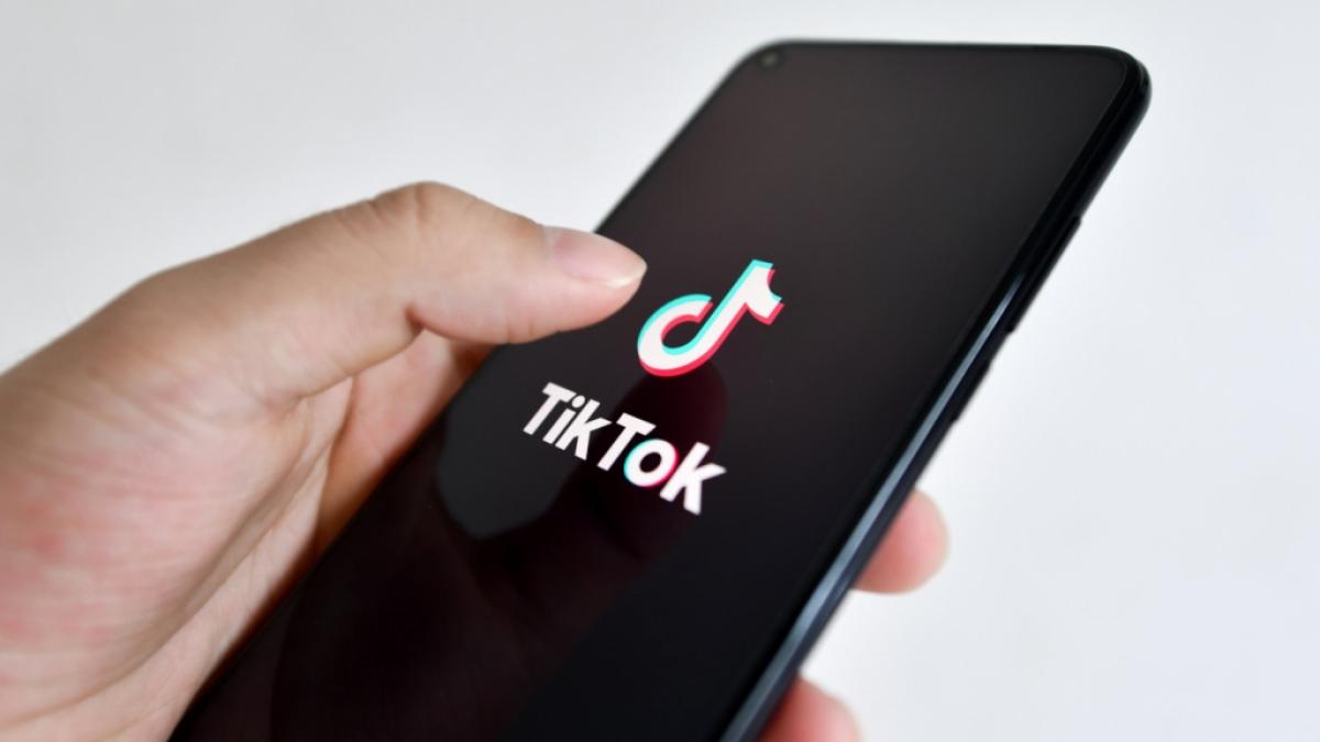 Trauer um TikTok-Star Ladydrivah83: Die Fernfahrerin aus Florida ist mit nur 38 Jahren gestorben (Symbolbild). (Foto)