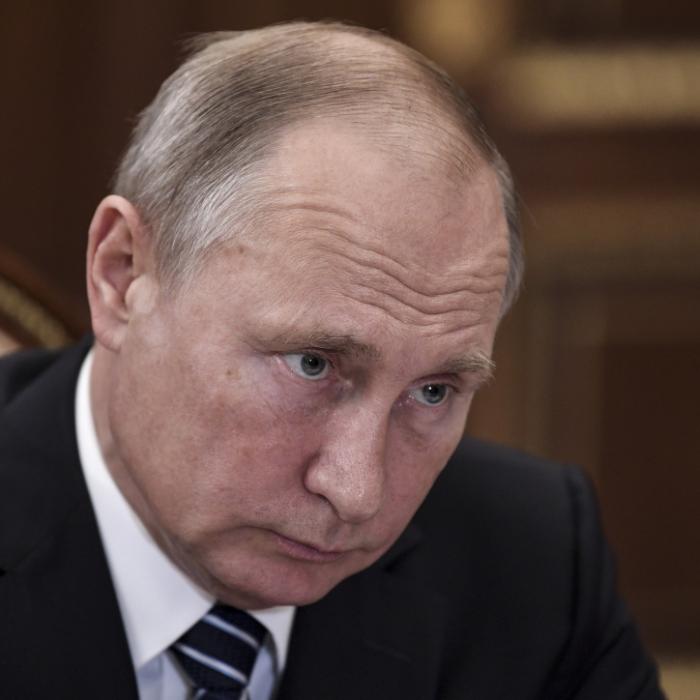 Putins Familien-Geheimnis um Mistgabel-Attacke aufgedeckt