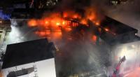 In Essen steht ein Wohnblock in Flammen.
