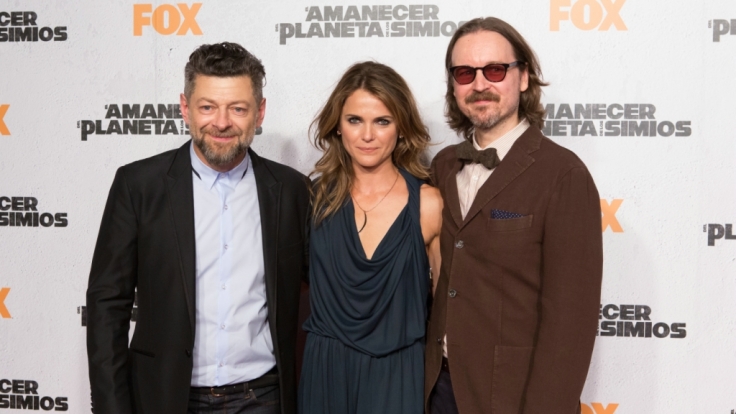 Andy Serkis, Keri Russel und Regisseur Matt Reeves stehen news.de-Redakteurin Susett Queisert Rede und Antwort.