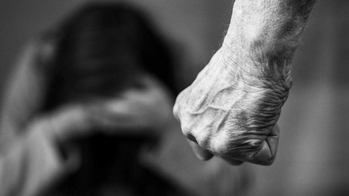 In unz&auml;hligen F&auml;llen wurden treusorgende Familienv&auml;ter pl&ouml;tzlich zu kaltbl&uuml;tigen M&ouml;rdern, die ihre eigenen Kinder t&ouml;teten (Symbolfoto). (Foto)