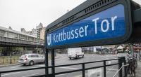 Am U-Bahnhof Kottbusser Tor kam es zu einem schrecklichen Unfall.