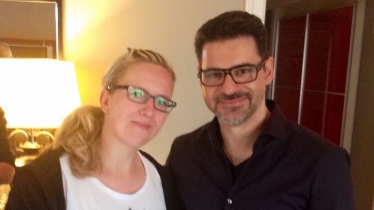 News.de-Redakteurin Susett Queisert traf Rick Kavanian zum Interview in Berlin.