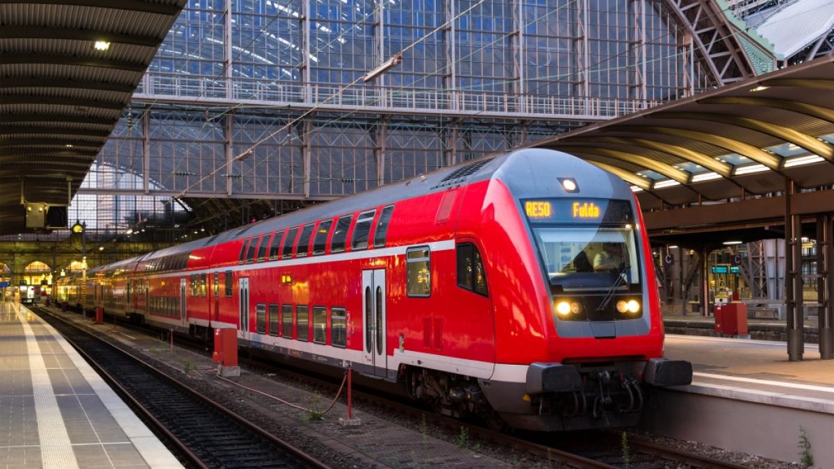 Die Deutsche Bahn ist marode und das gef&auml;hrdet im Ernstfall nicht nur Pendler, sondern auch die Verteidigungsf&auml;higkeit in Europa. (Foto)