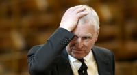 Zeigen neue Fotos in den Epstein-Akten Ex-Prinz Andrew Mountbatten-Windsor in merkwürdigen Posen mit einer Frau?