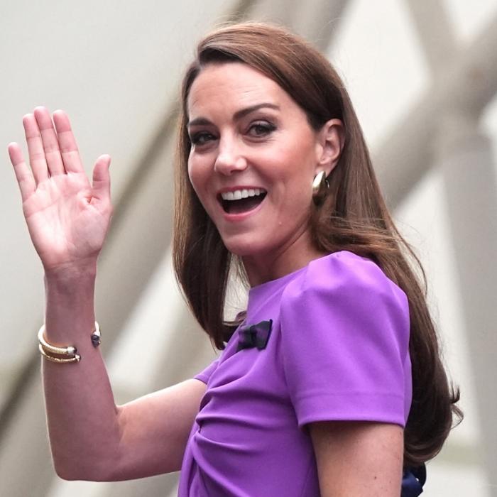 Erster Auftritt mit Prinz William: Neues Foto berührt nicht nur Royals-Fans