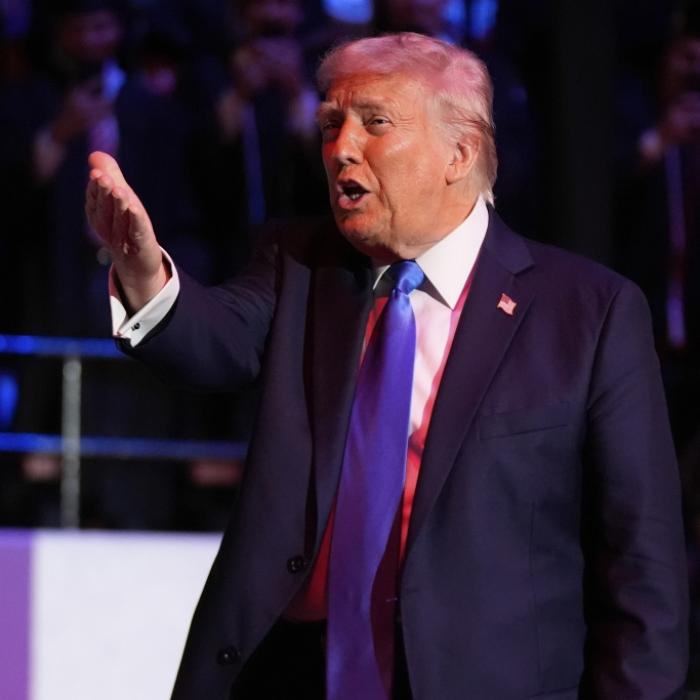 US-Präsident stolpert ins Bodenlose - diese Zahlen belegen den Niedergang