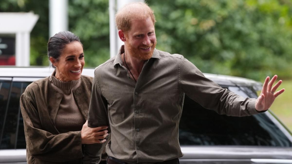Herzogin Meghan (45) und Prinz Harry (41) sollen laut Medienbericht zur&uuml;ck in England sein. (Foto)