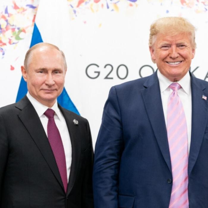 US-Präsident droht Putin mit völliger Luftnummer vor Treffen