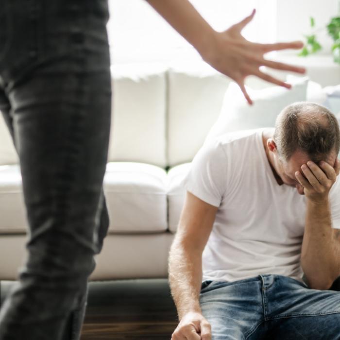 Ehemann monatelang brutal gefoltert! Frau verurteilt