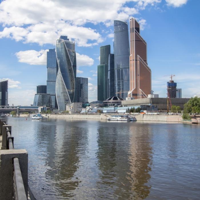Nächster Drohnenangriff auf Moskau! Video zeigt Mega-Explosion