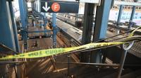 Eine schlafende Frau ist in der New Yorker U-Bahn in Brand gesetzt worden und kurz darauf gestorben.