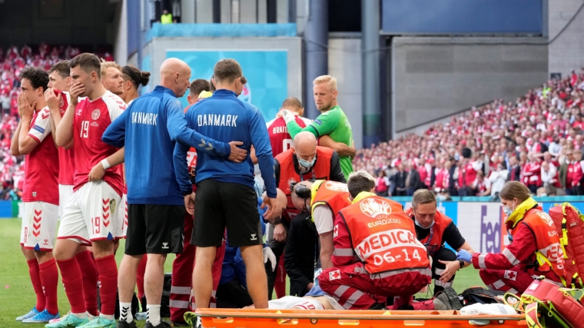 Der Nationalspieler Christian Eriksen ist beim EM-Spiel gegen Finnland kollabiert. (Foto)