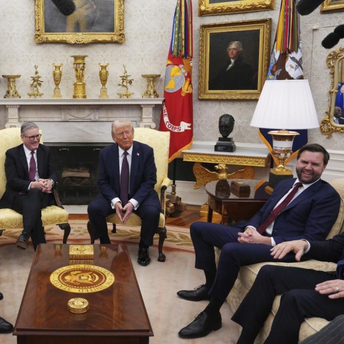 Briten-Premier stutzt Schwindel-Trump öffentlich zurecht