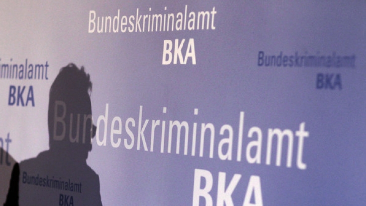 Das Bundeskriminalamt fahndete mit Opferbildern nach einem Kinderschänder.