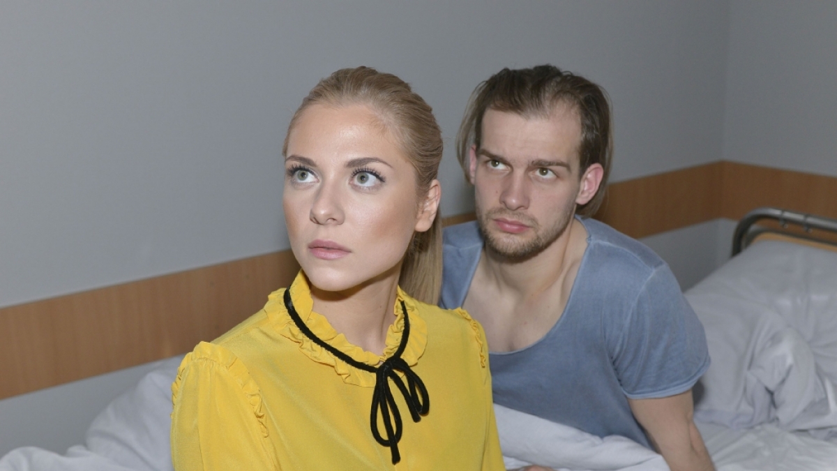 Das Drama um Chris (Eric Stehfest) und Sunny (Valentina Pahde) hat noch lange kein Ende. (Foto)