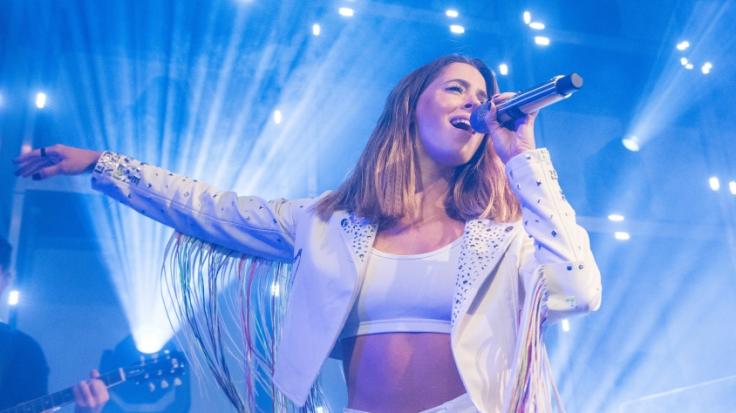 Vanessa Mai verzaubert ihre Fans bei Instagram mit einem freizügigen Foto.