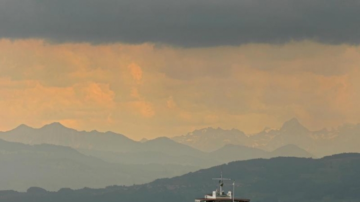 Auf dem beschaulichen Bodensee steigen wilde Erotik-Parties.