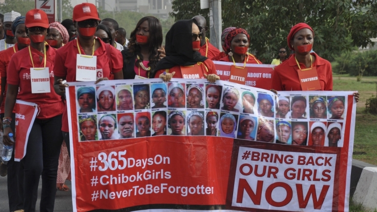 Nigerianer erinnern im April 2015 an die 200 Schulmädchen, die Boko Haram ein Jahr zuvor gekidnappt hatte.