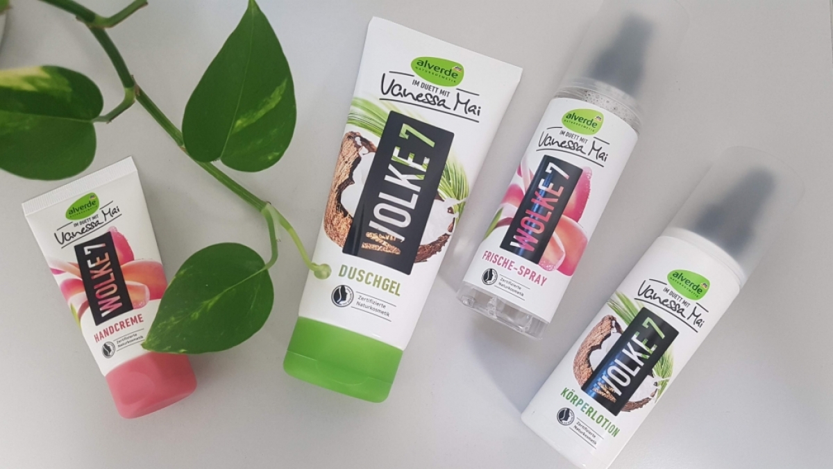 Die alverde-Pflegereihe von Vanessa Mai besteht auf einer Handcreme, einem Frische-Spray, einer K&ouml;rperlotion und einem Duschgel. (Foto)