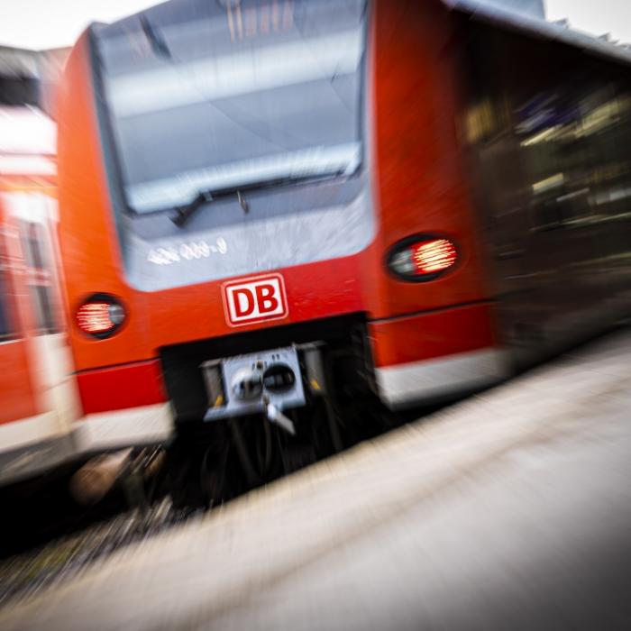 Bahn-Horror an Pfingsten! So schlimm war der Start wirklich