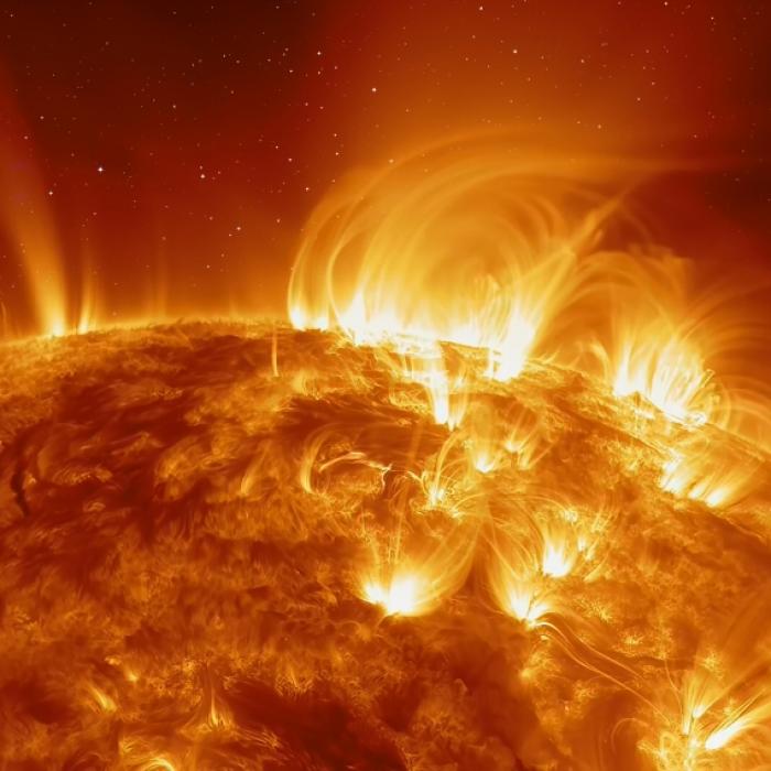 Plasmawolke rast auf Erde zu! Expertin warnt vor Blackout-Gefahr